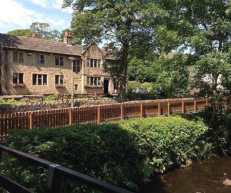 The Pendle Inn Burnley Extérieur photo